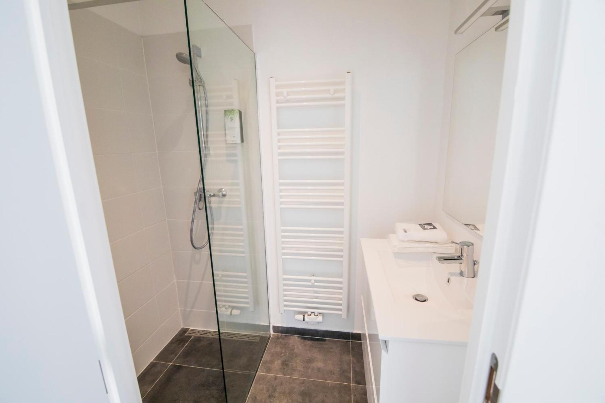 Travelease - Midi Bed & Breakfast Anderlecht Eksteriør bilde
