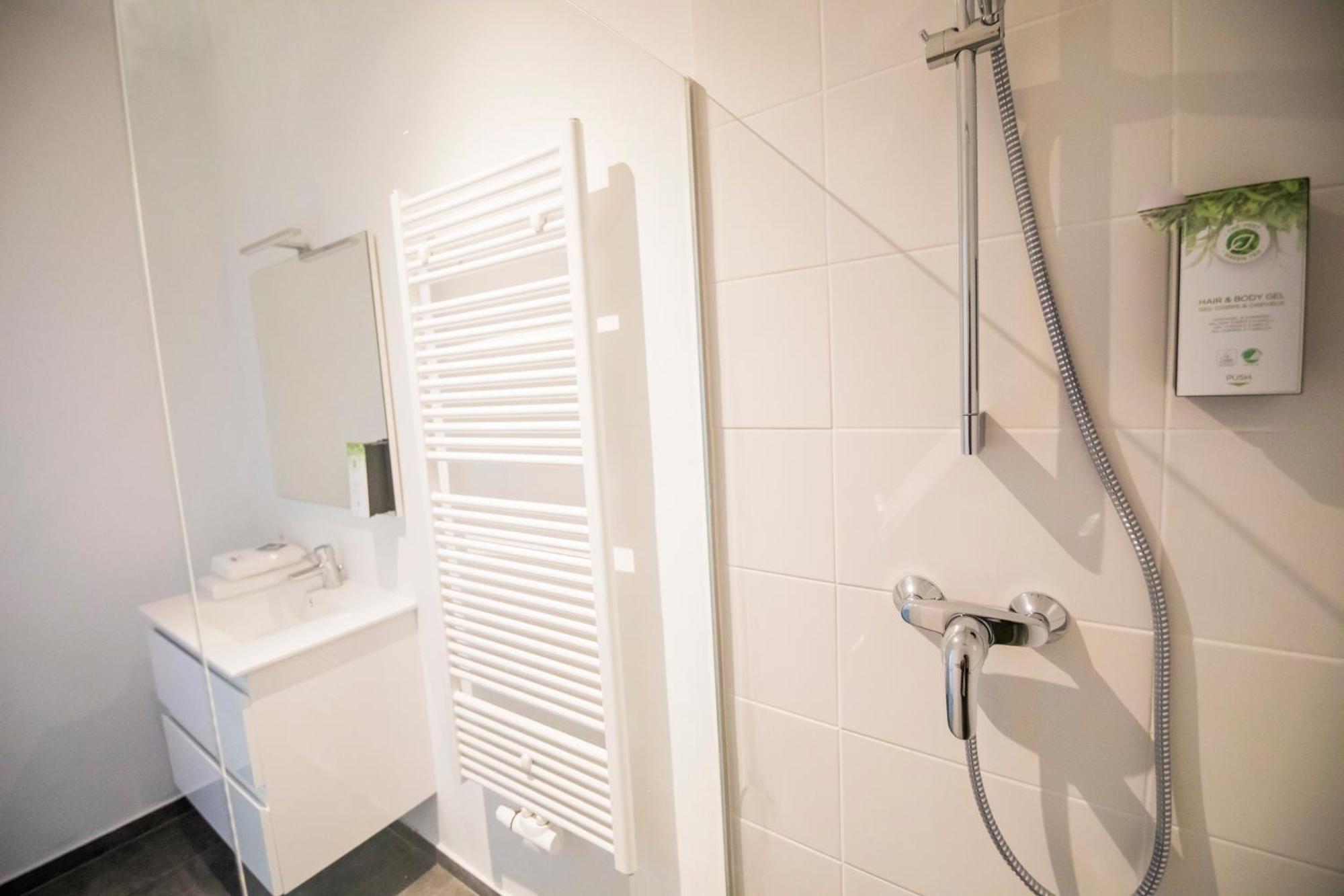 Travelease - Midi Bed & Breakfast Anderlecht Eksteriør bilde